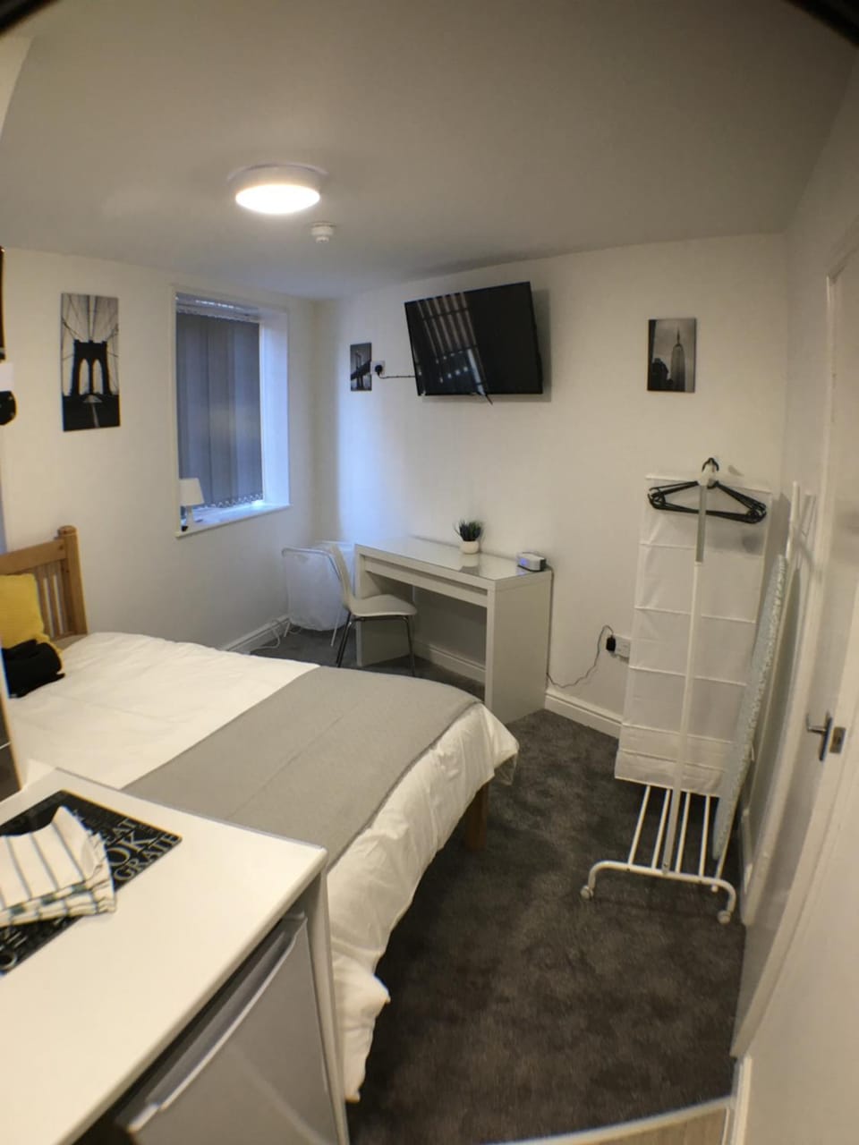 Other, Photo of the whole room