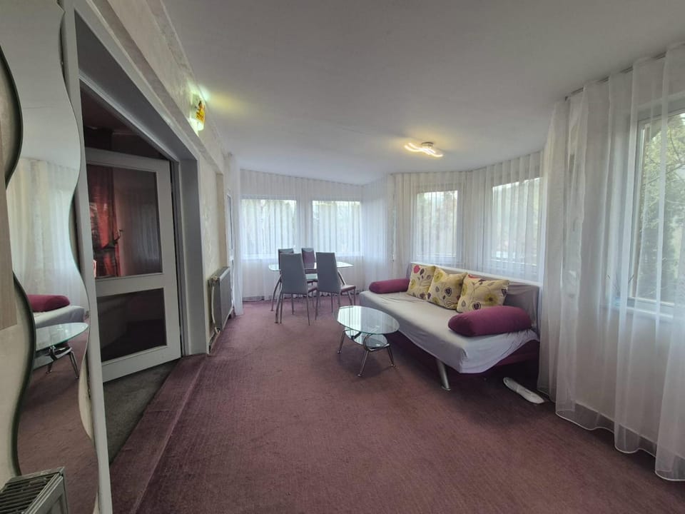 MAXX Lodge Villa in Moldova
