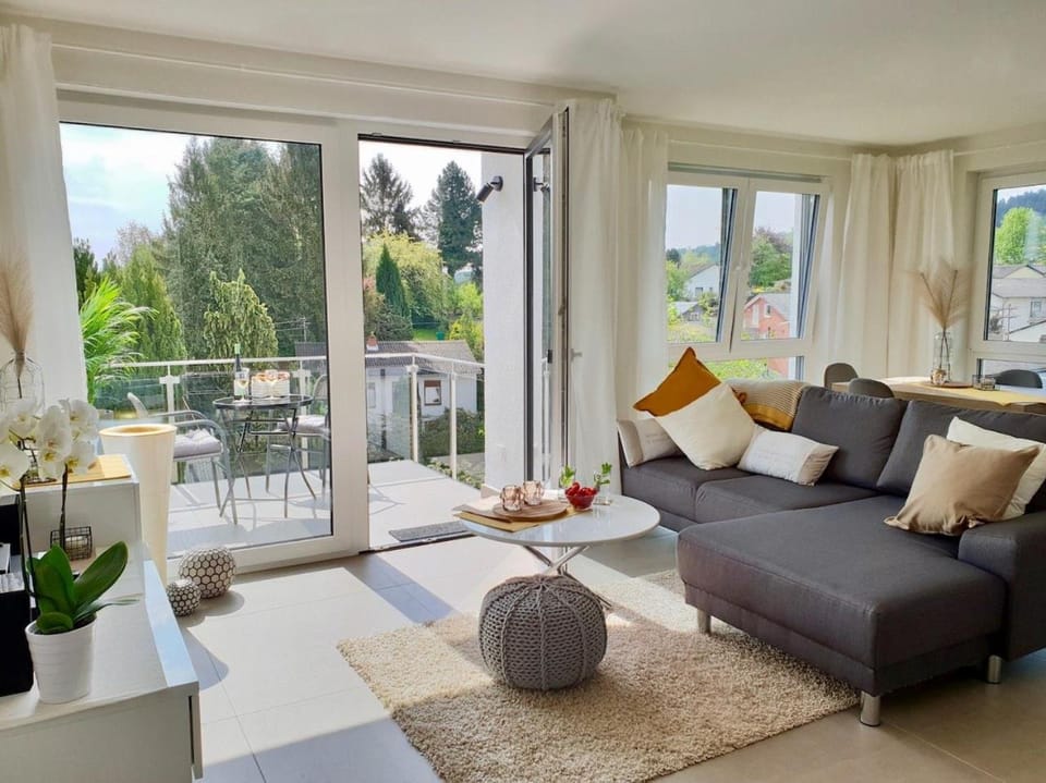 Balcony/Terrace, Living room