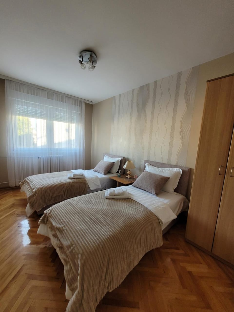 Bed, Bedroom, wardrobe