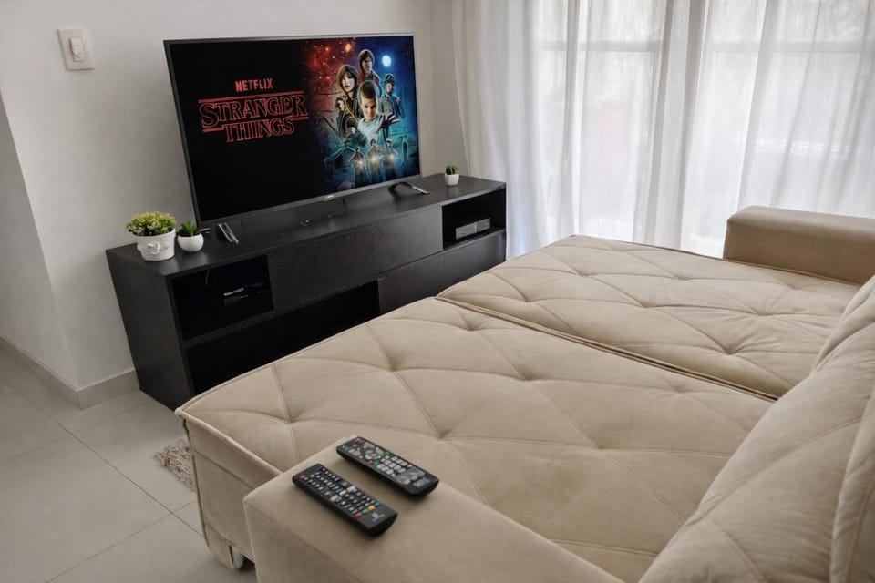 Barra da Tijuca - 2 Quartos Moderno com Piscina, Academia e Garagem Apartment in Rio de Janeiro