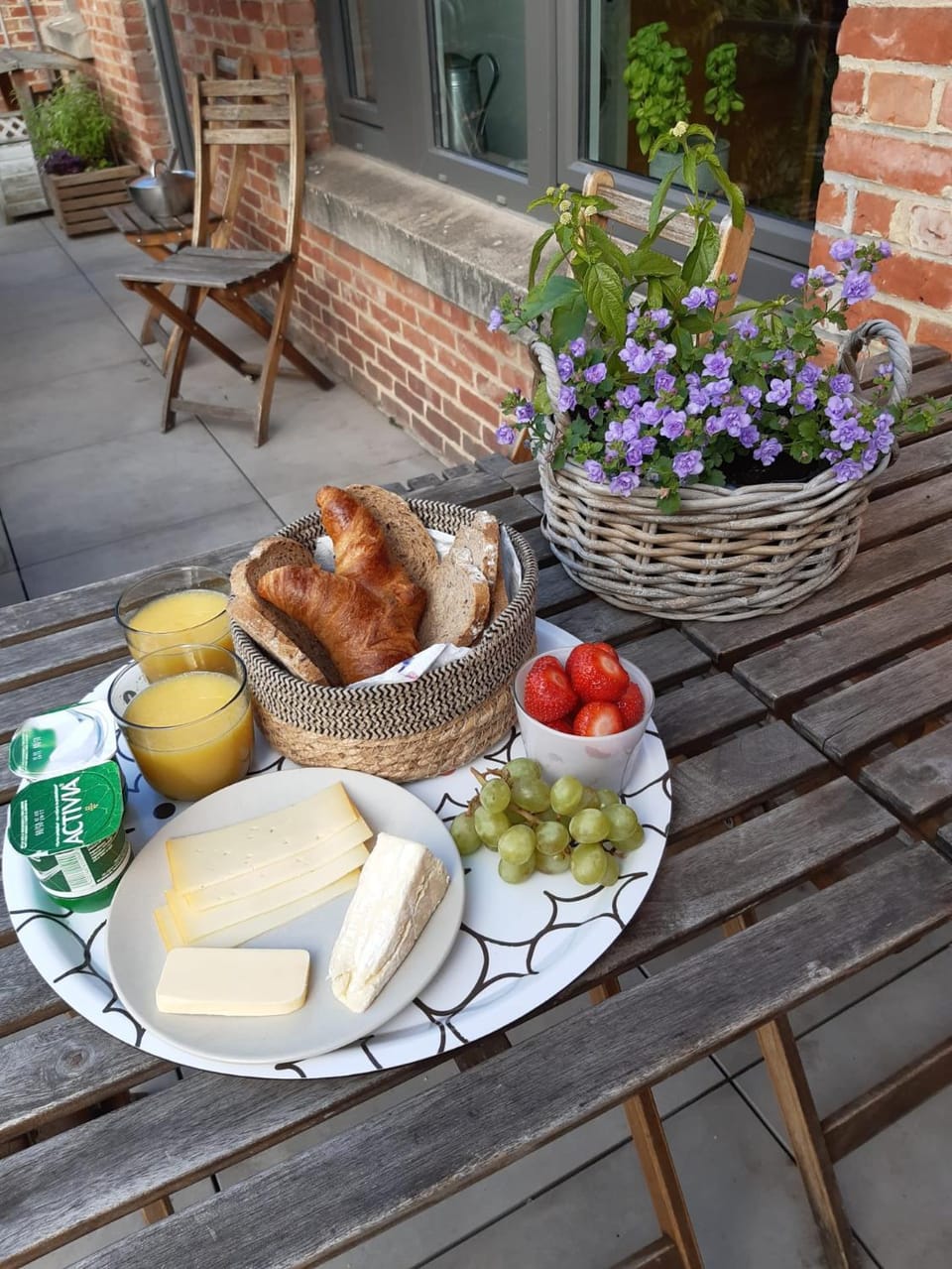 Office des bons enfants Vacation rental in Belgium