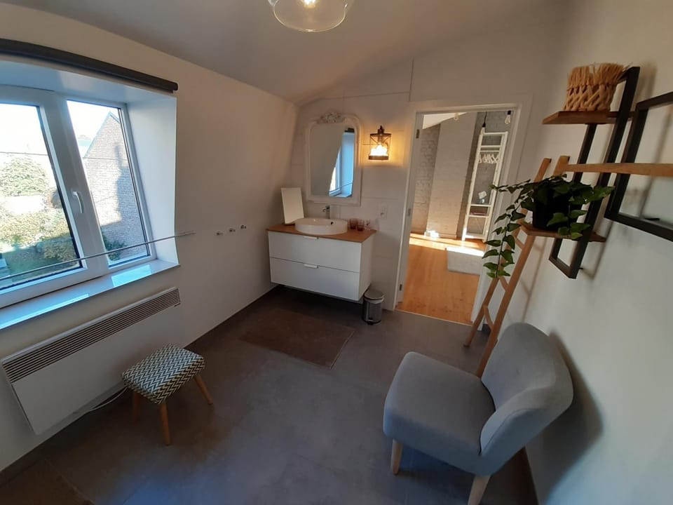 Office des bons enfants Bed and Breakfast in Wallonia, Belgium