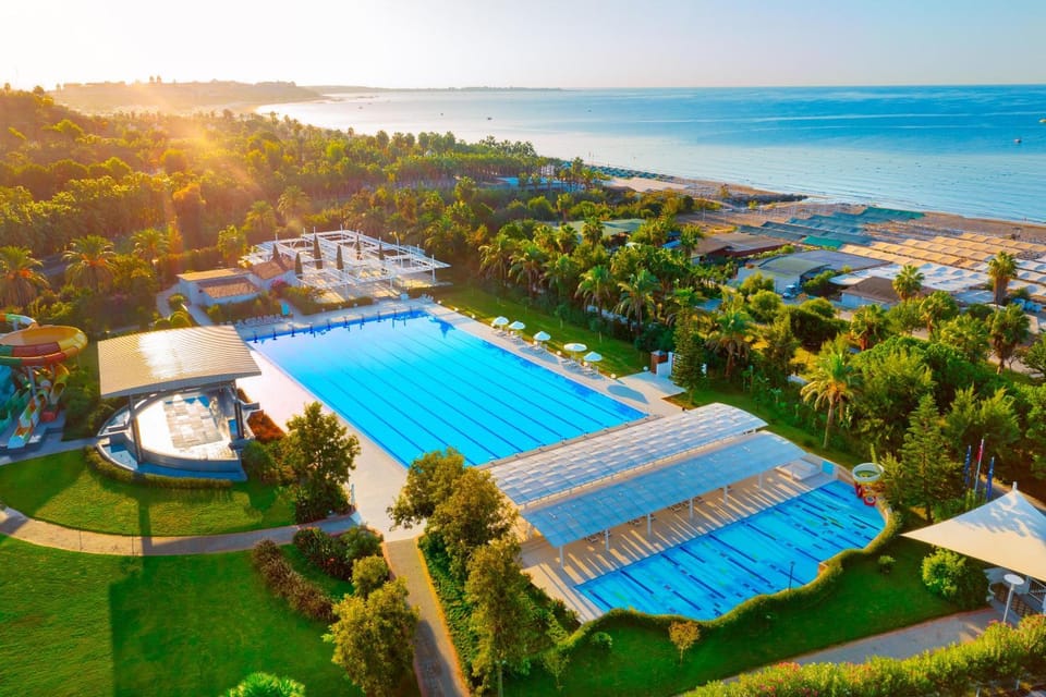 Beach, Swimming pool