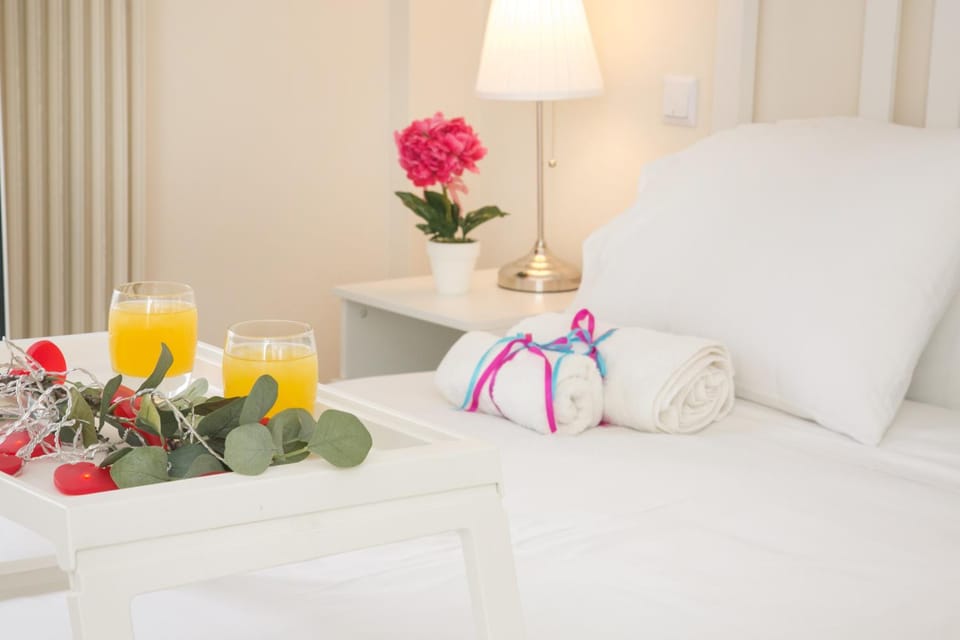 Magnificent luxury retrostyle flat Acropolis view Apartment in Athens
