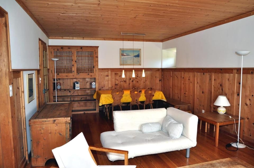 Chasa Schucany Apartment in Canton of Grisons
