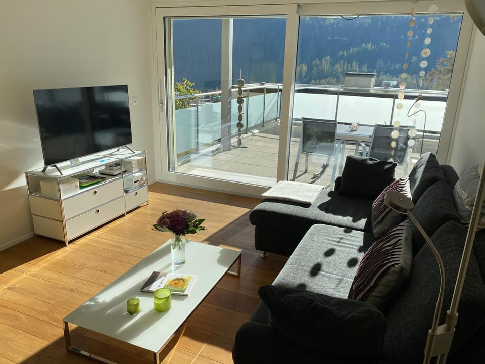 La Perla A2 Apartment in Canton of Grisons