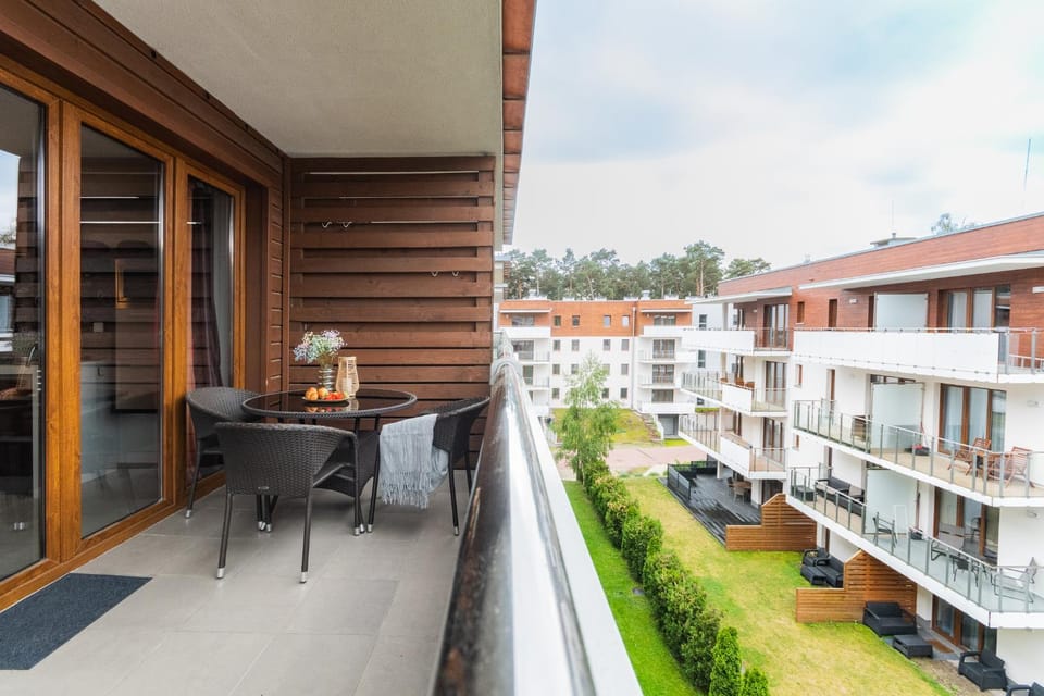Property building, View (from property/room), Balcony/Terrace