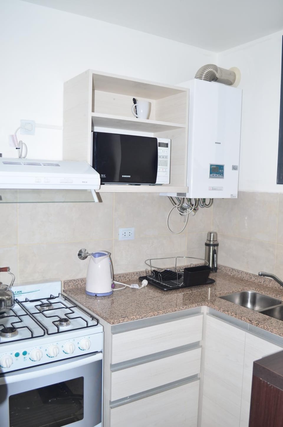 Kitchen or kitchenette, minibar, pet friendly