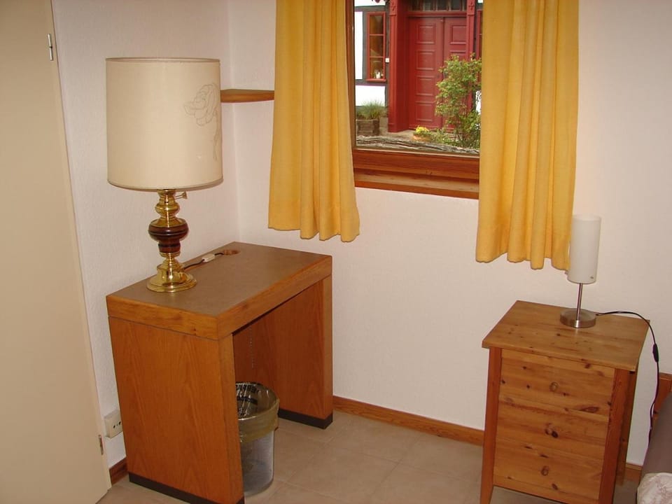 Photo of the whole room, Decorative detail, Bedroom