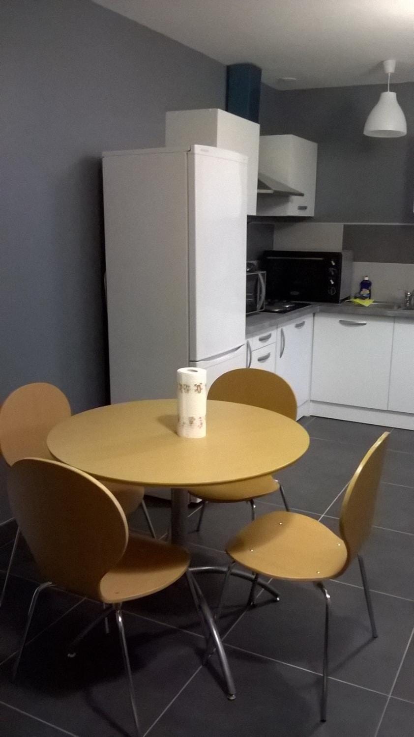 Maison Duplex & Appartement sur cour Bed and Breakfast in Île-de-France