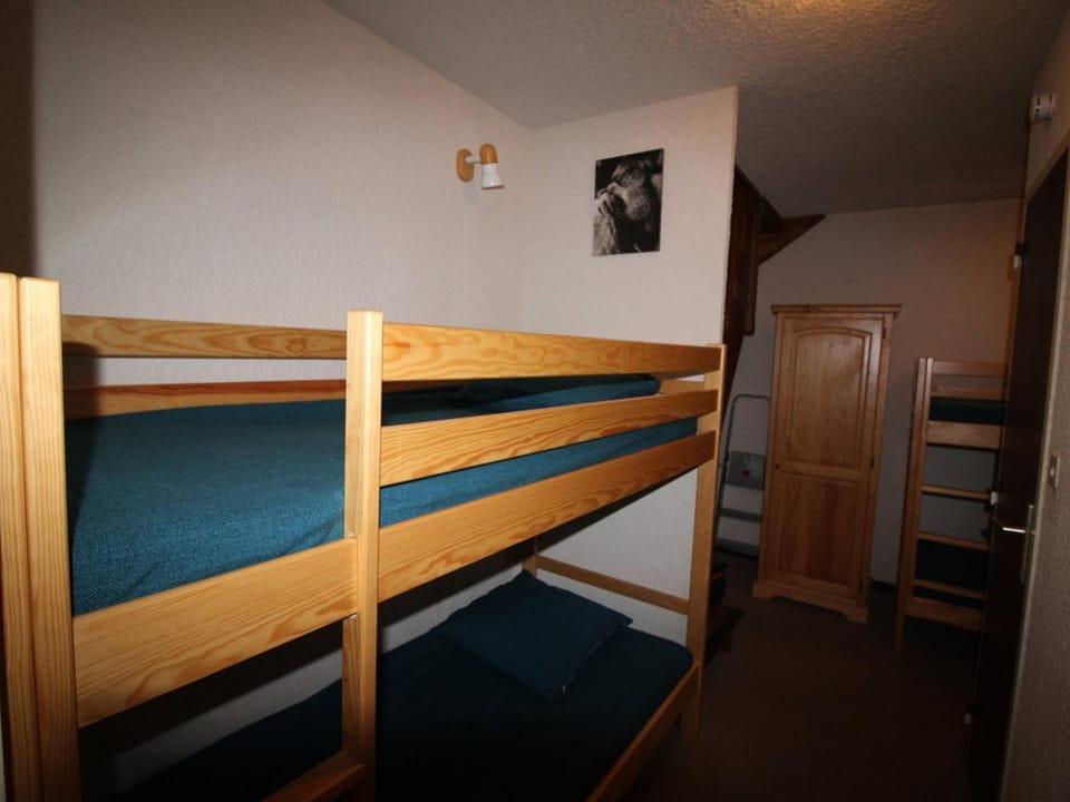 Duplex spacieux 8 pers avec parking au pied des pistes à Auris en Oisans - FR-1-297-82 Apartment in Auris