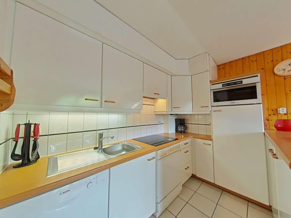 Appartement au Grand-Bornand, 4 couchages, centre station, balcon sud, proche pistes et commerces - FR-1-241-192 Apartment in Le Grand-Bornand