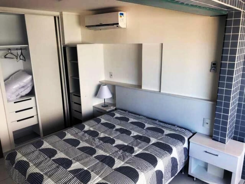 Photo of the whole room, air conditioner