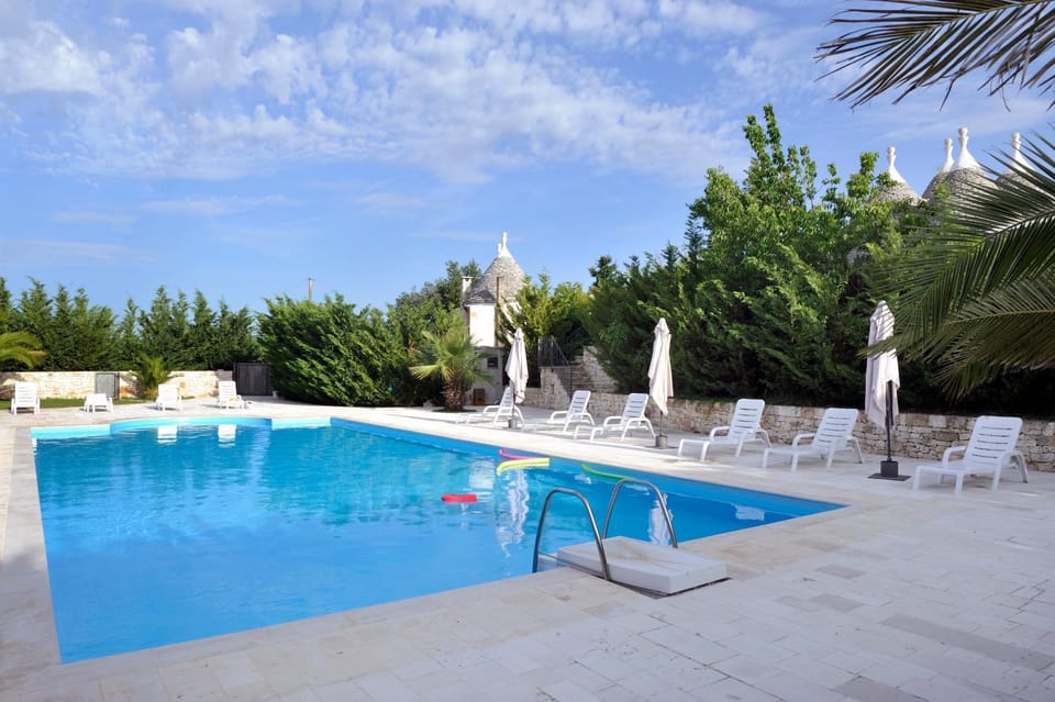 Day, Swimming pool, Swimming pool