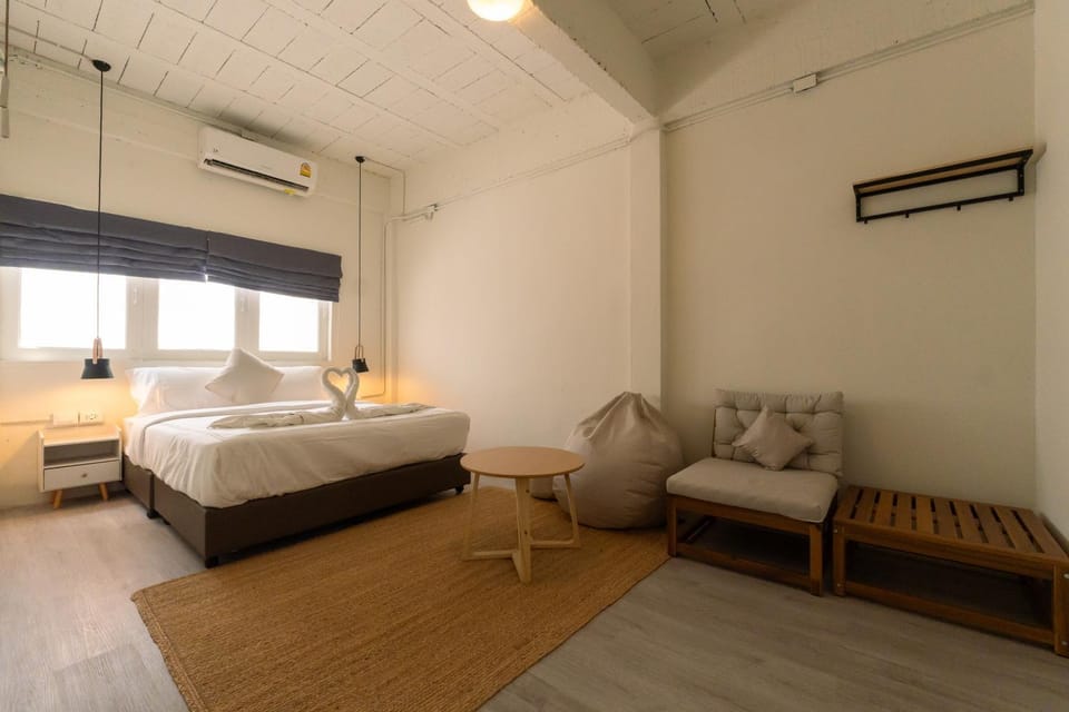 Bodega Bangkok Soi 23 Hostel in Bangkok