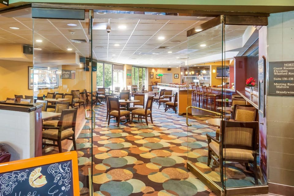 Lounge or bar, On site