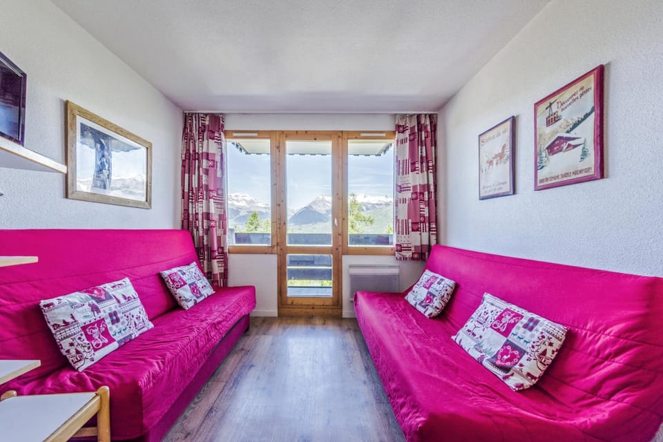 Bed, Balcony/Terrace, Living room