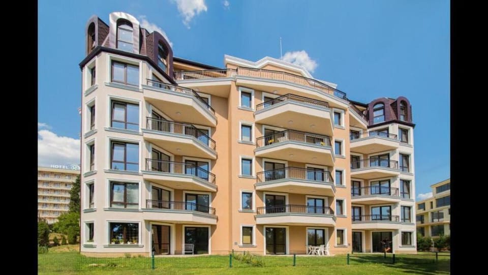 Orchid Studio Apartment in Varna