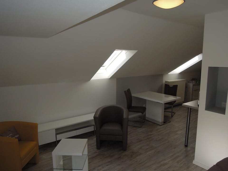 Other, Seating area