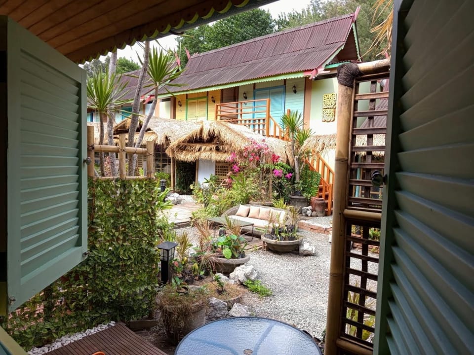 Bleu Verde, The Self Healing Hotel & Retreat Hotel in Pemenang