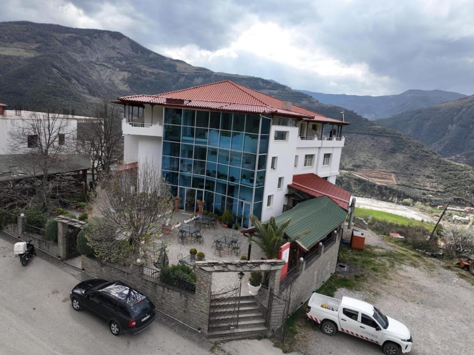 Property building, Bird's eye view