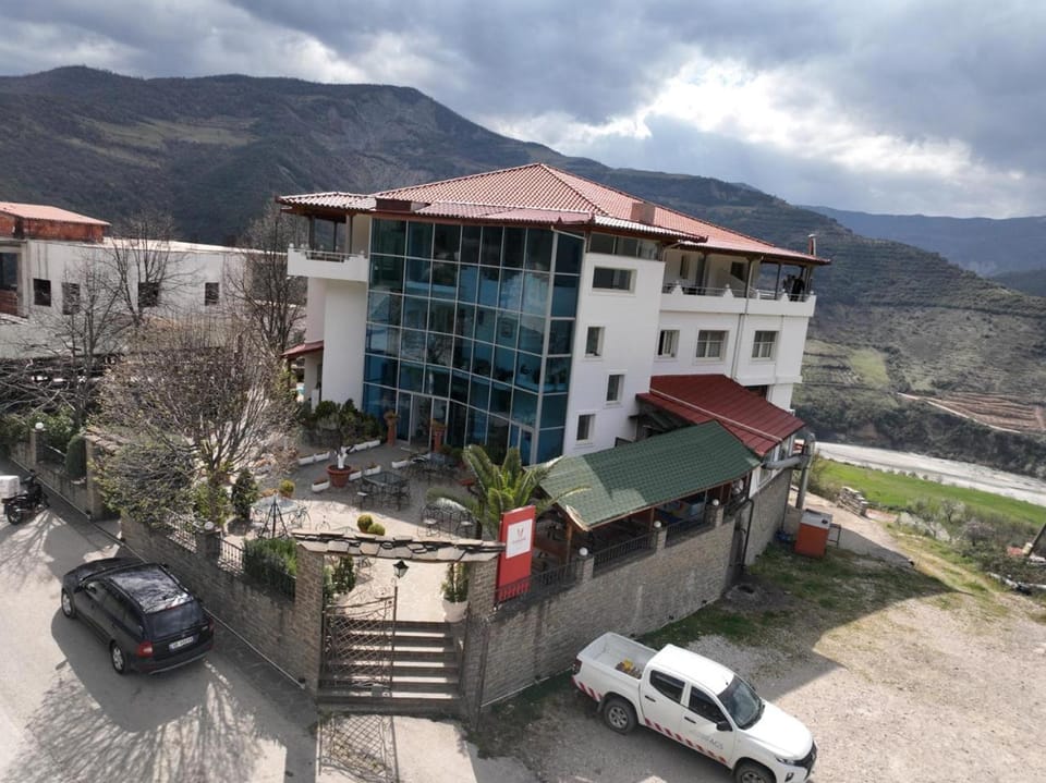 Property building, Bird's eye view