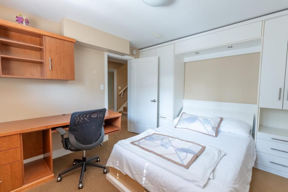 Bed, Bedroom, wardrobe