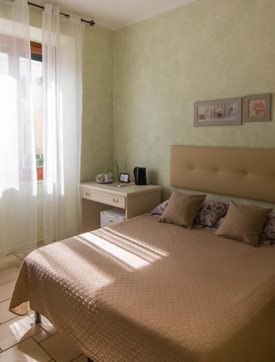 Garden view, children, heating, internet, locker, towels, air conditioner