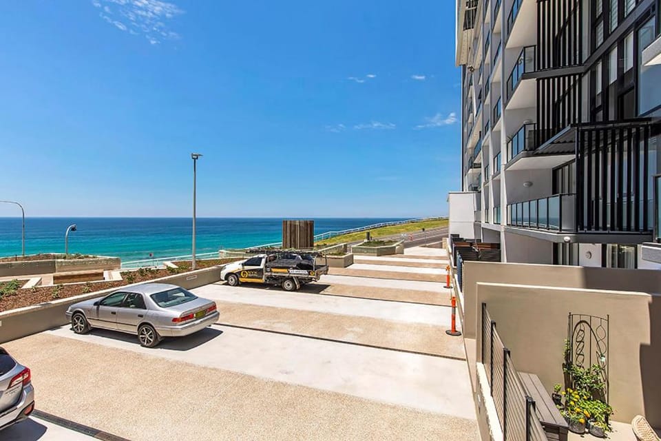 Astra Apartments Newcastle Beach Apartment in New South Wales