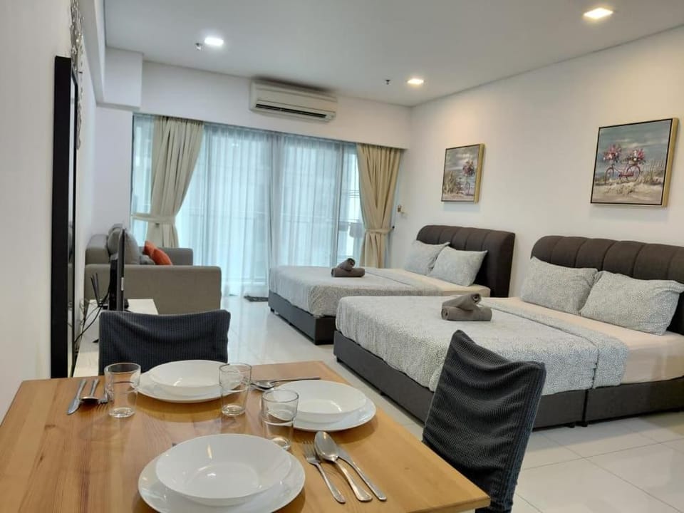 IHomes33 Summer Suites KLCC LRT, 2-4 Pax Apartment in Federal Territory of Kuala Lumpur