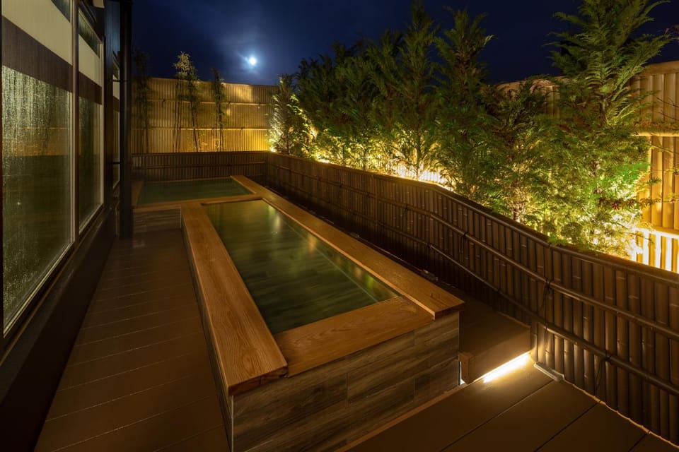 Hot Spring Bath, Open Air Bath, Public Bath