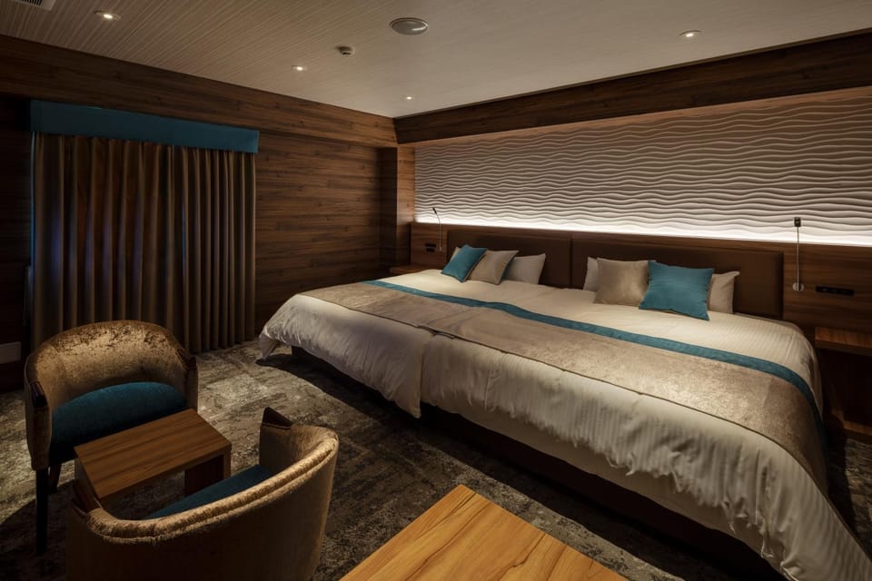 Other, Photo of the whole room, Bedroom