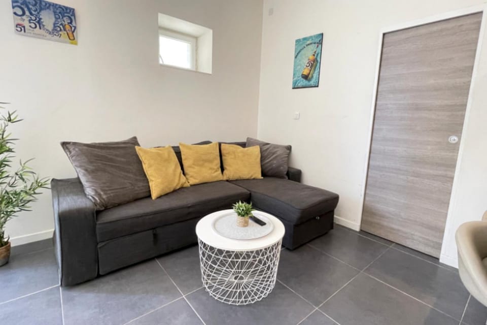 entre le vieux port et le panier Apartment in Marseille