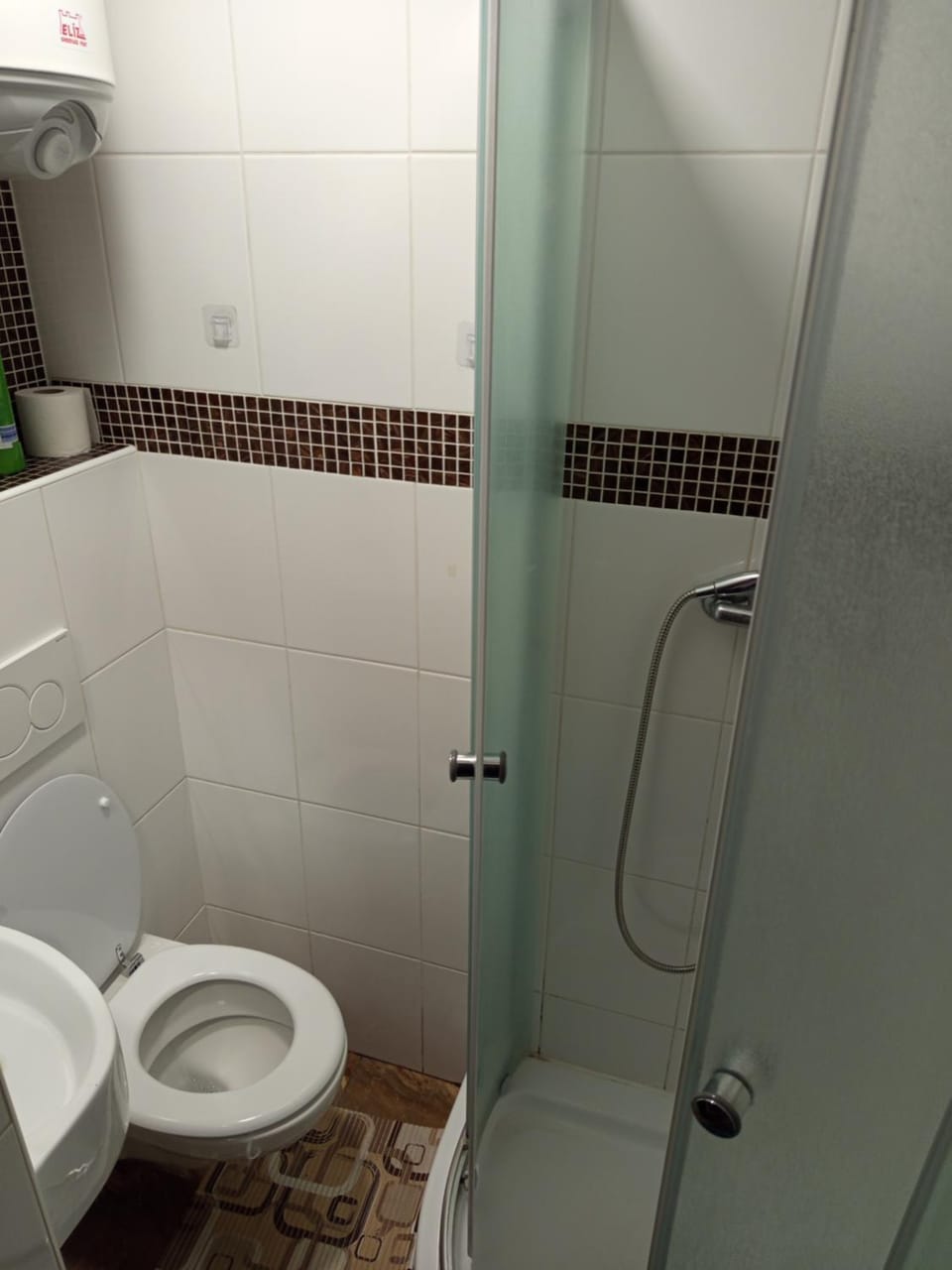 Basement Studio close to Train Station Apartment in Bratislava