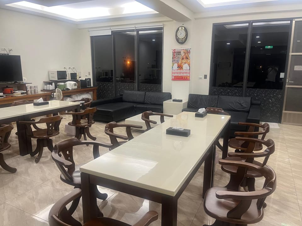 Meeting/conference room