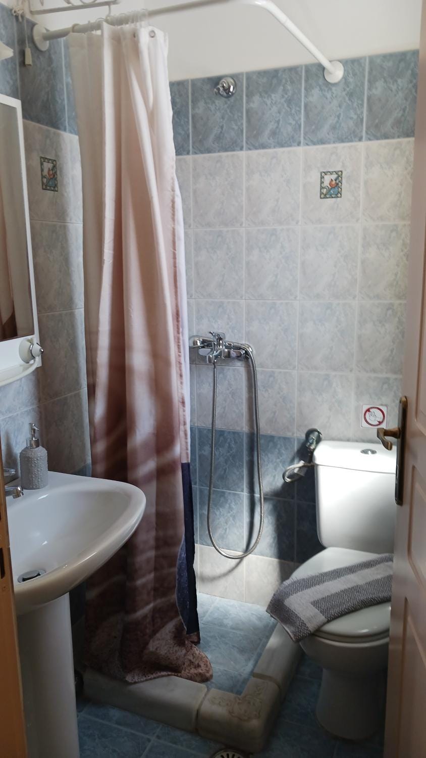 Πικροδάφνες Bed and Breakfast in Decentralized Administration of the Aegean