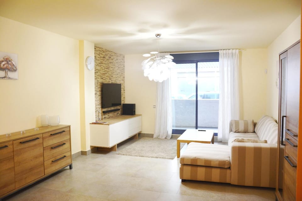 TV and multimedia, Seating area