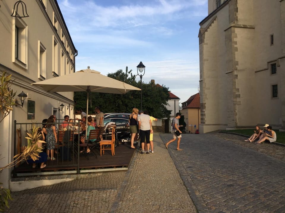 Property building, Garden, Balcony/Terrace