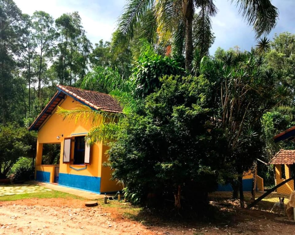 Quinta dos Paiva: horta natural e sossego House in State of São Paulo