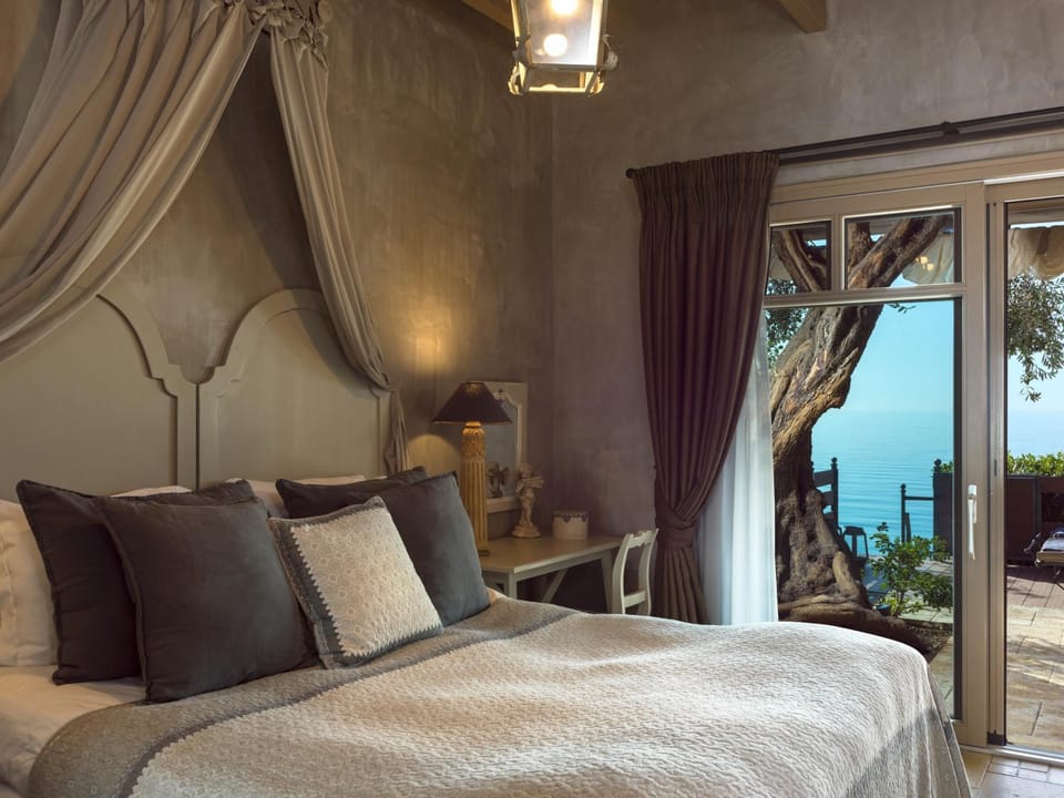 Six Keys Bed and Breakfast in Magnesia Prefecture, Greece