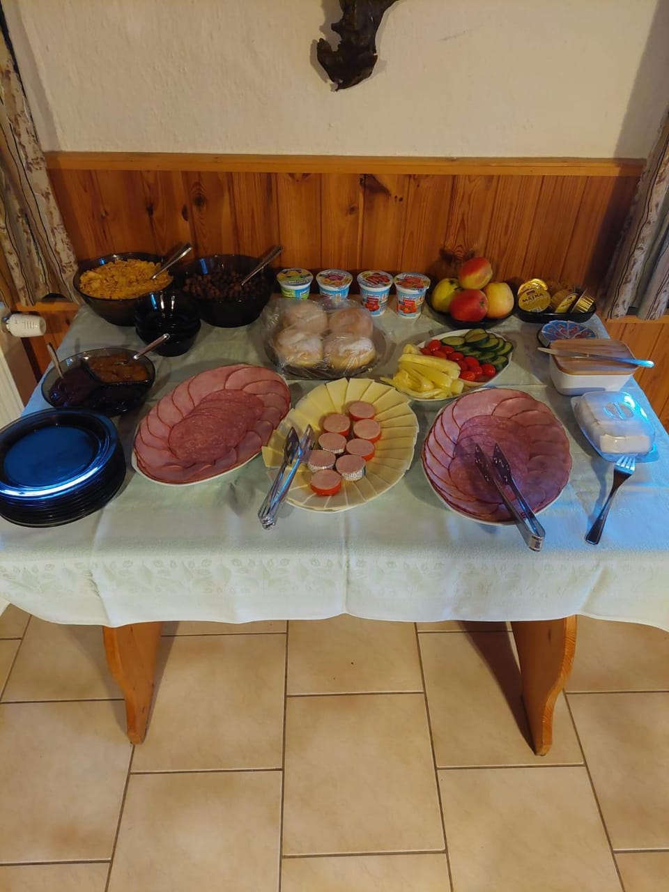 Food and drinks, Breakfast, Buffet breakfast