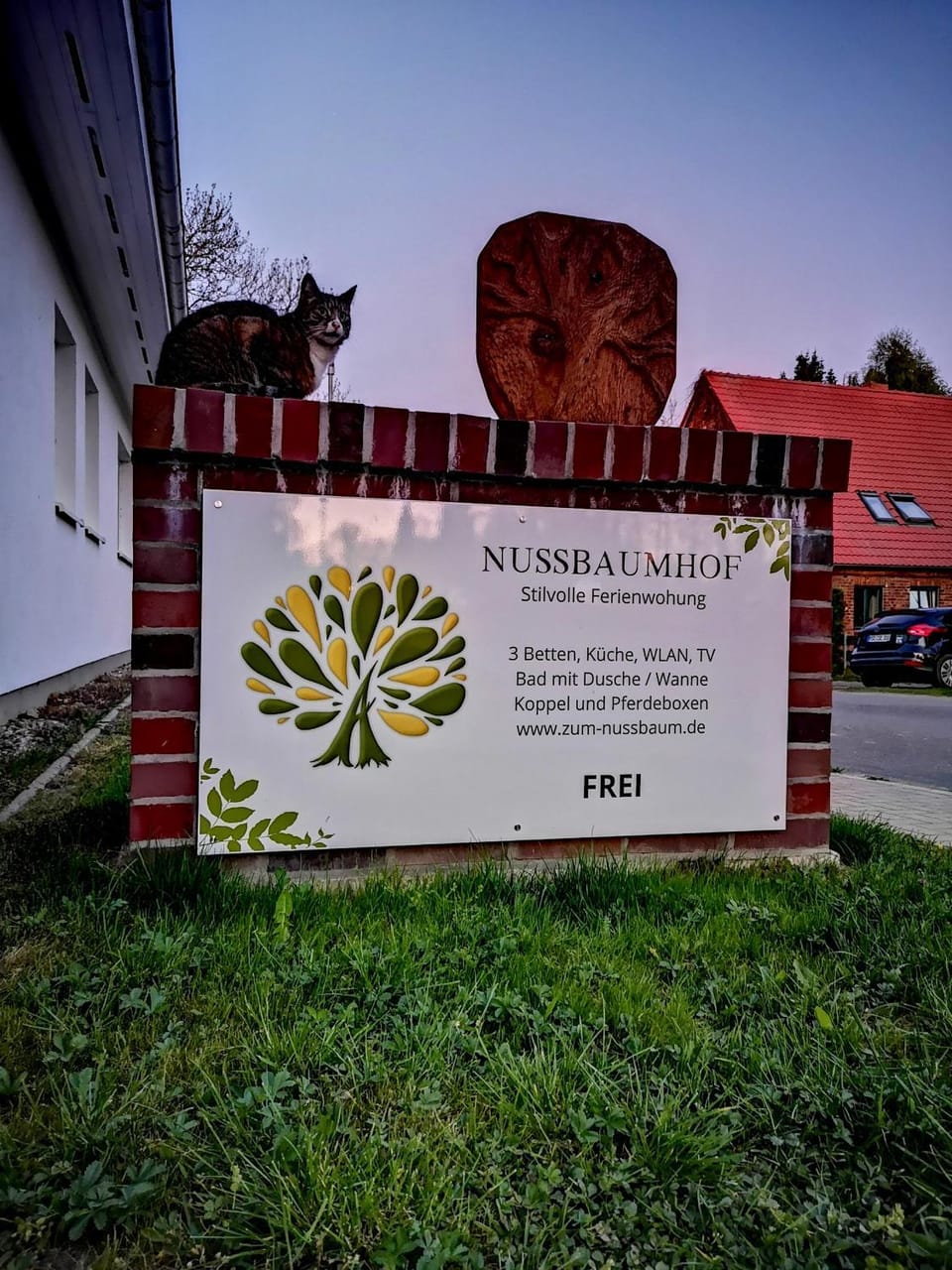 Property logo or sign, Street view