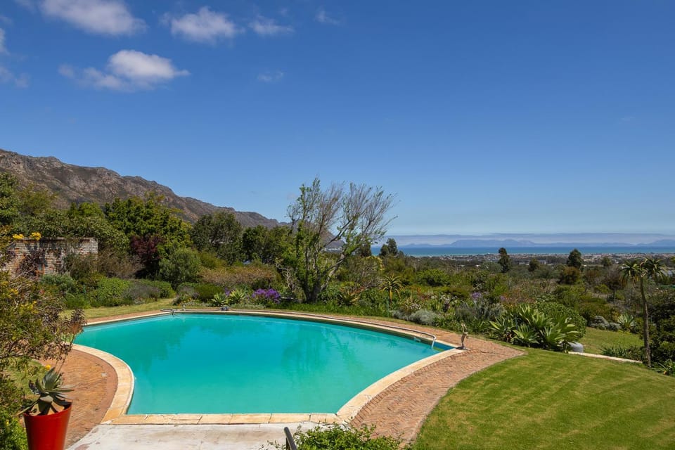 Watermill Ocean View Luxury Family Retreat Farm Stay in Cape Town