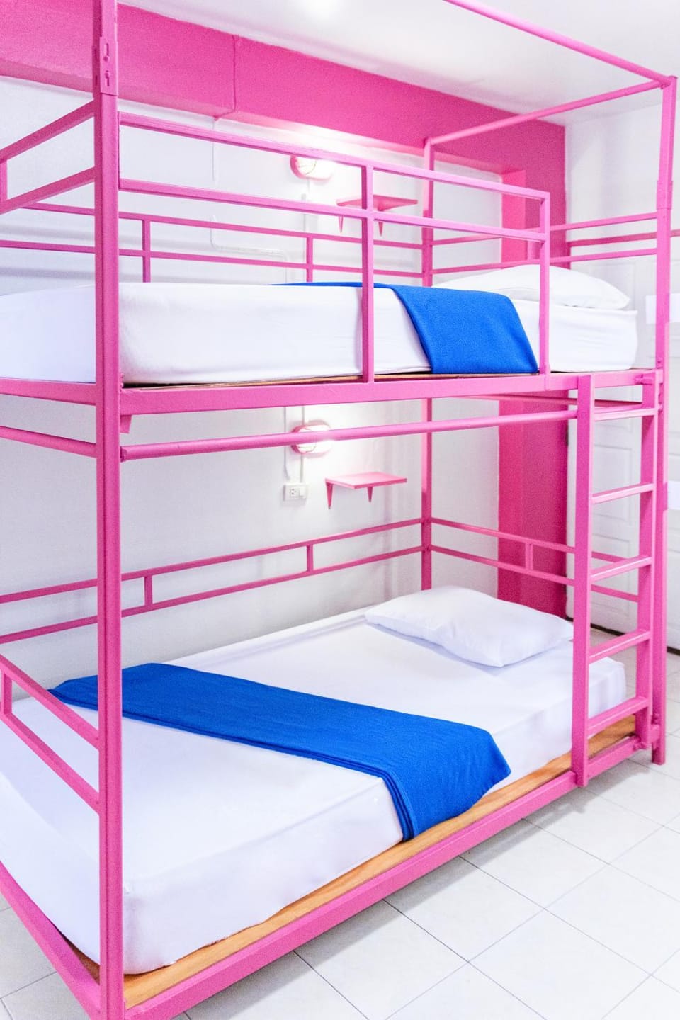 Photo of the whole room, bunk bed