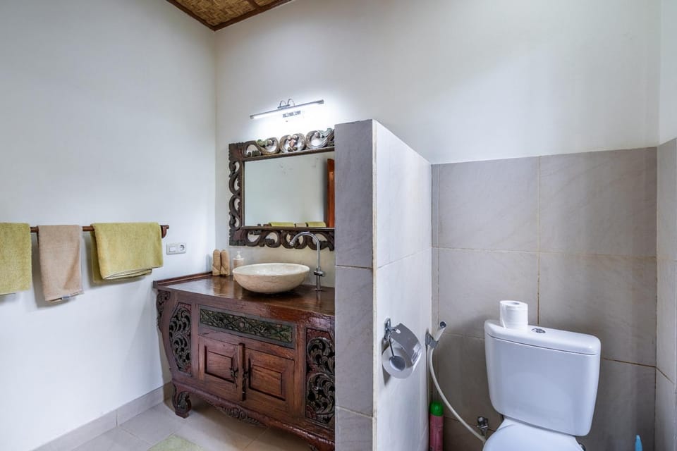 Toilet, Bathroom