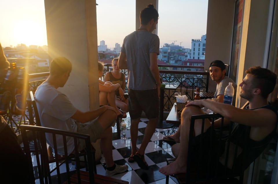 Restaurant/places to eat, View (from property/room), Balcony/Terrace, Dining area, Drinks
