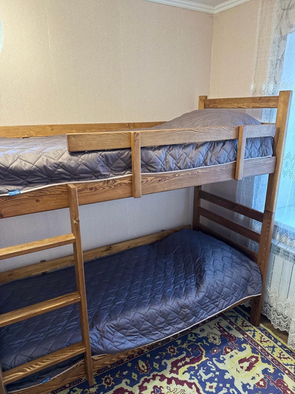 Bed, Photo of the whole room, Bedroom, bunk bed