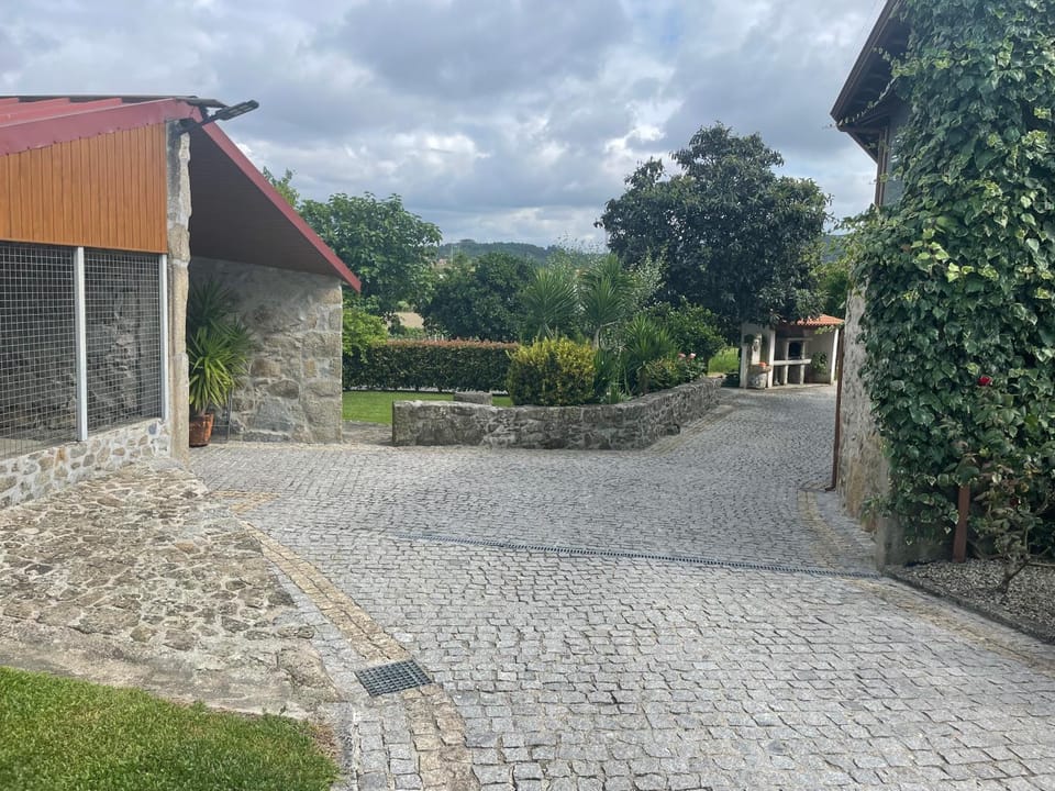 Quinta do Sobrado House in Braga
