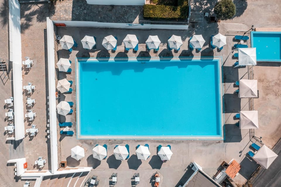 Property building, Swimming pool